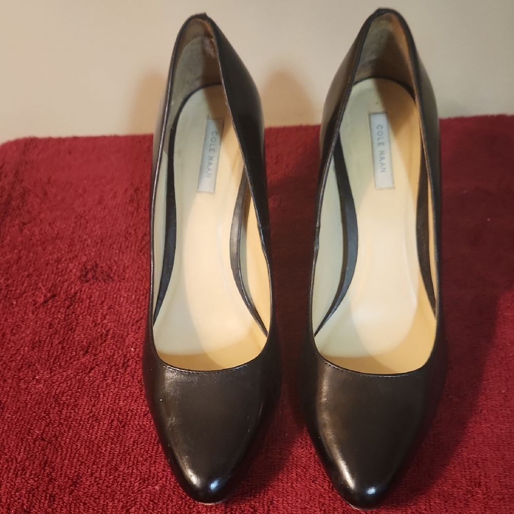 Cole Haan Women's Black Pumps